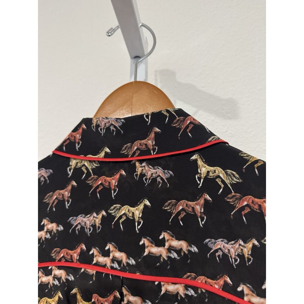 Alice + Olivia Willa Placket With Piping Silk Horse Blouse Top M - Picture 12 of 12